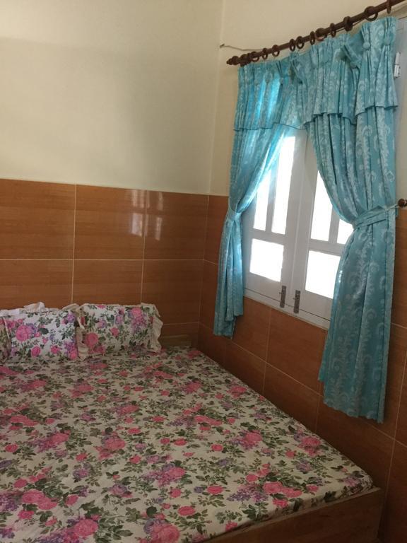 Nhu Y Guesthouse Phan Rang Exterior photo